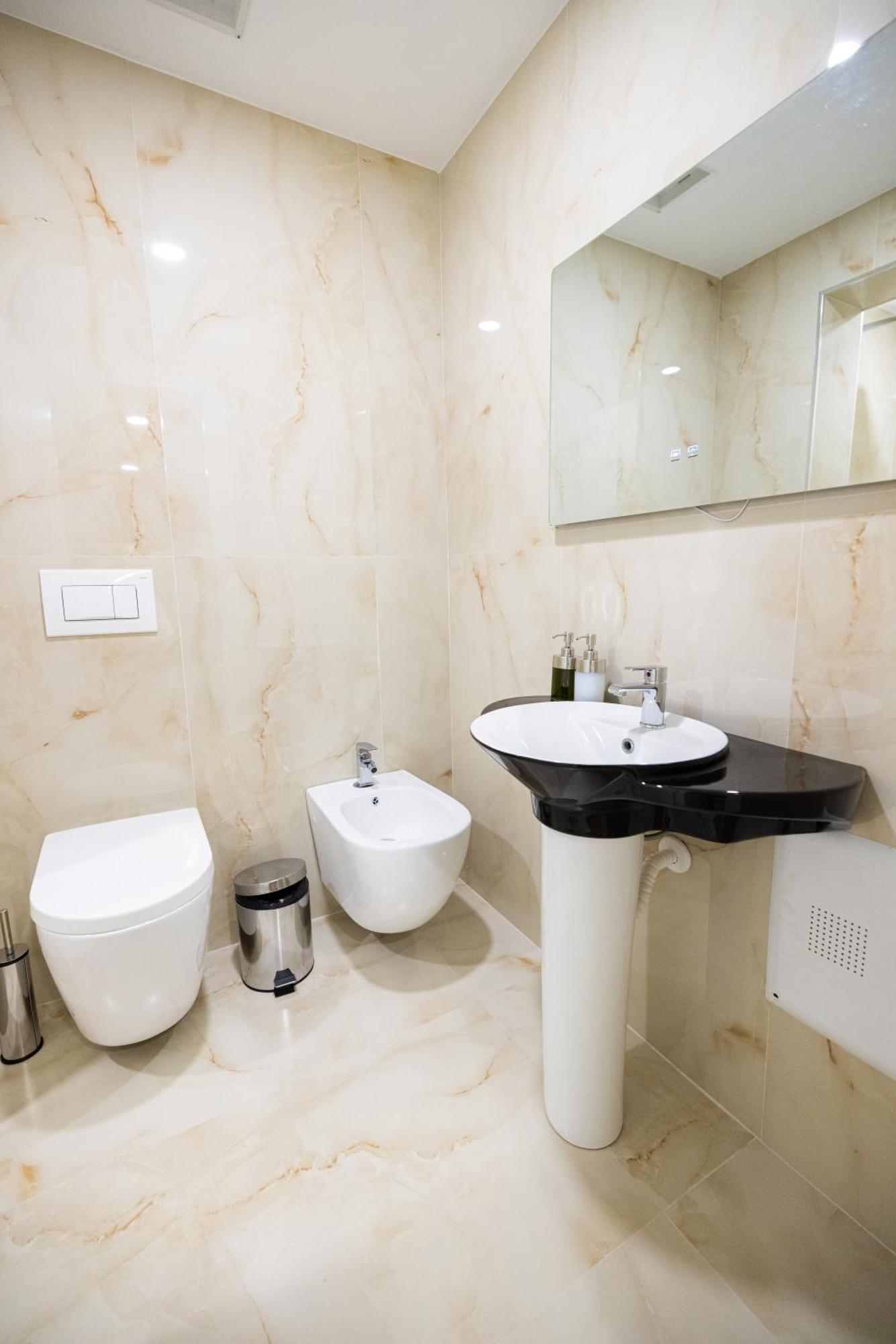 Green Boutique Hotel Vlore Exterior photo
