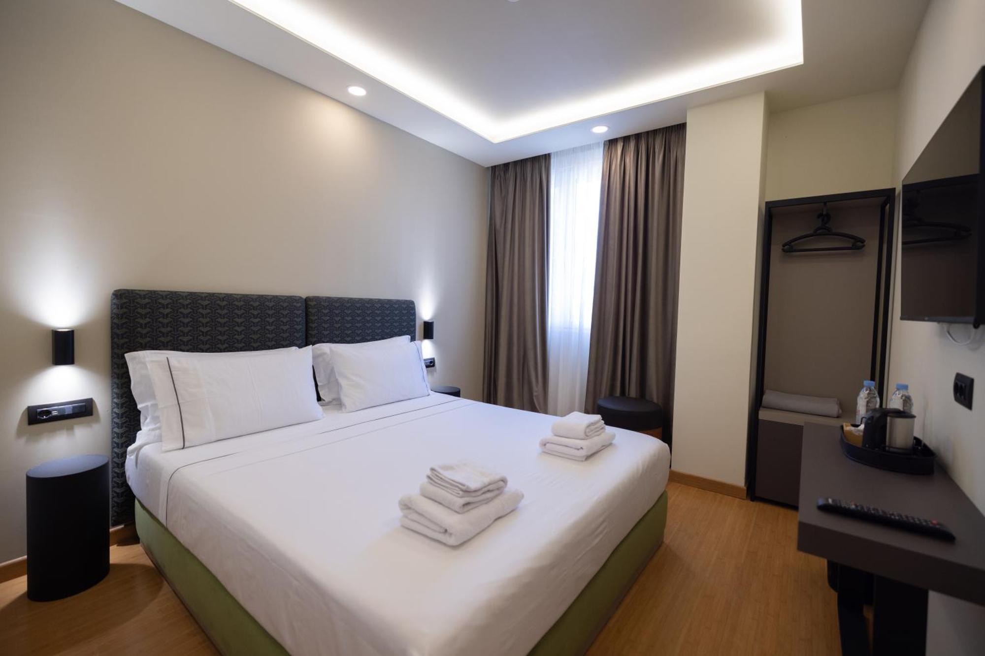 Green Boutique Hotel Vlore Exterior photo